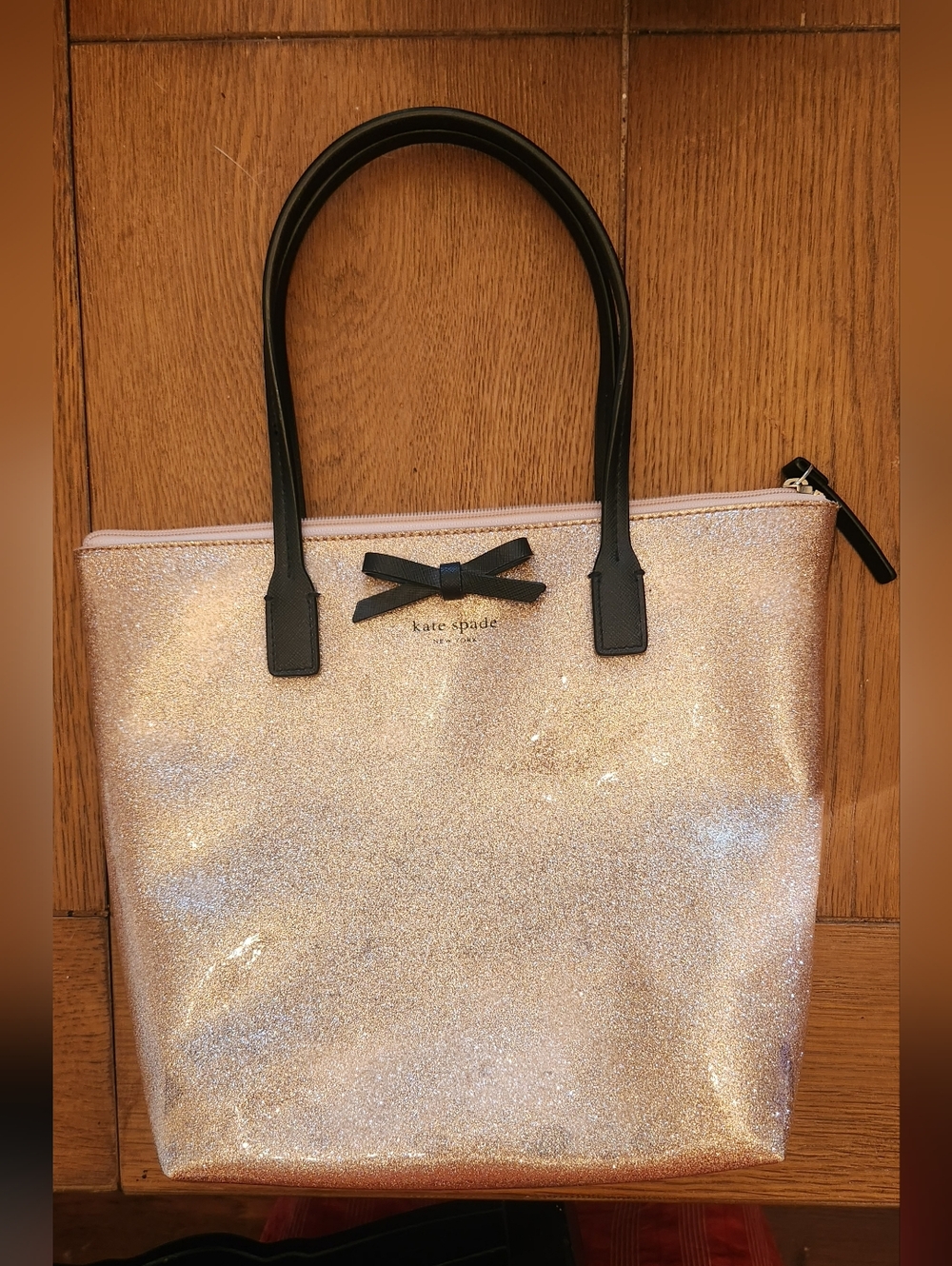 kate spade Rose Gold Glitter Tote with Black Handles NWOT - Picture 5 of 10